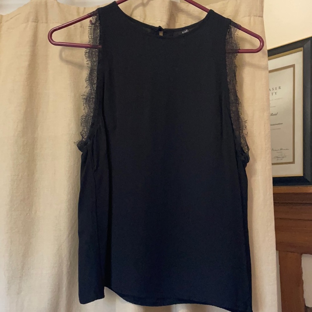 Mango black top